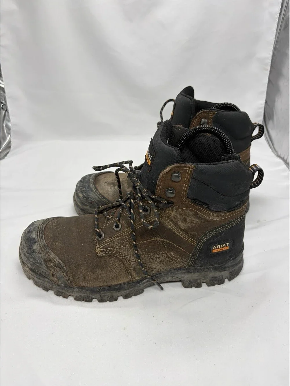 Ariat product pair